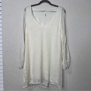 Semi-Sheer Chevron White Dress, Size Large- Peppermint Brand